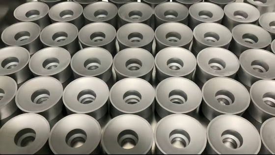 Guter Preis Anpassungs-Wolframkarbid-Einsätze in Aluminium-Ladel-Reinigungsmaschinen online